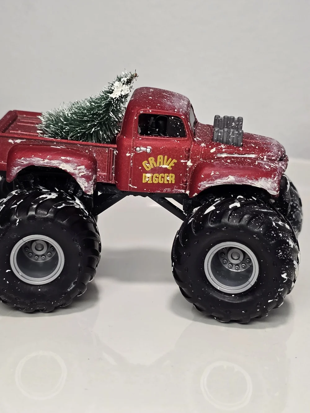 Monster Jam Vintage Red Monster Truck Toy - Custom. GD Truck 4+ Toy.